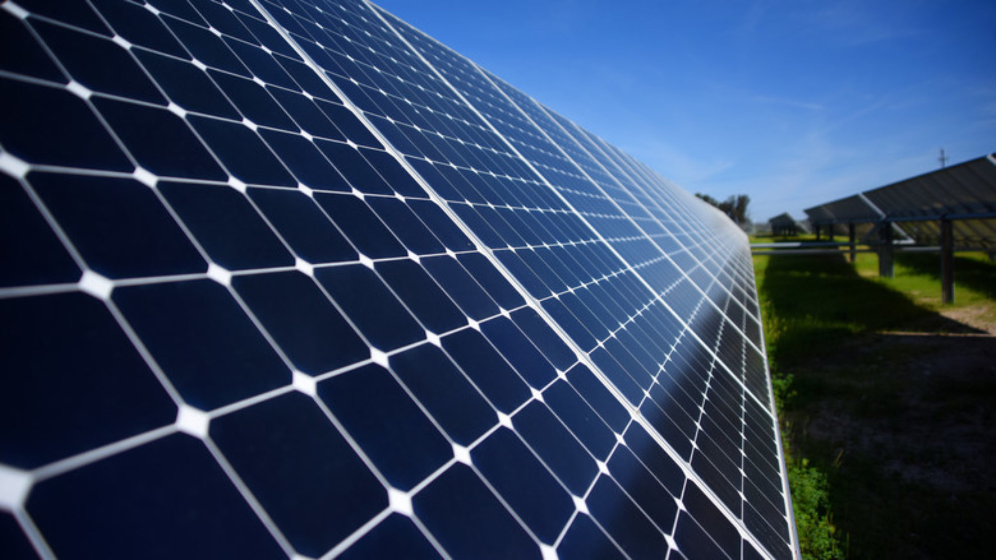 Figure 1: Non-US sub-$30/MWh solar PV project bids (Source: Wood Mackenzie Power &amp; Renewables)