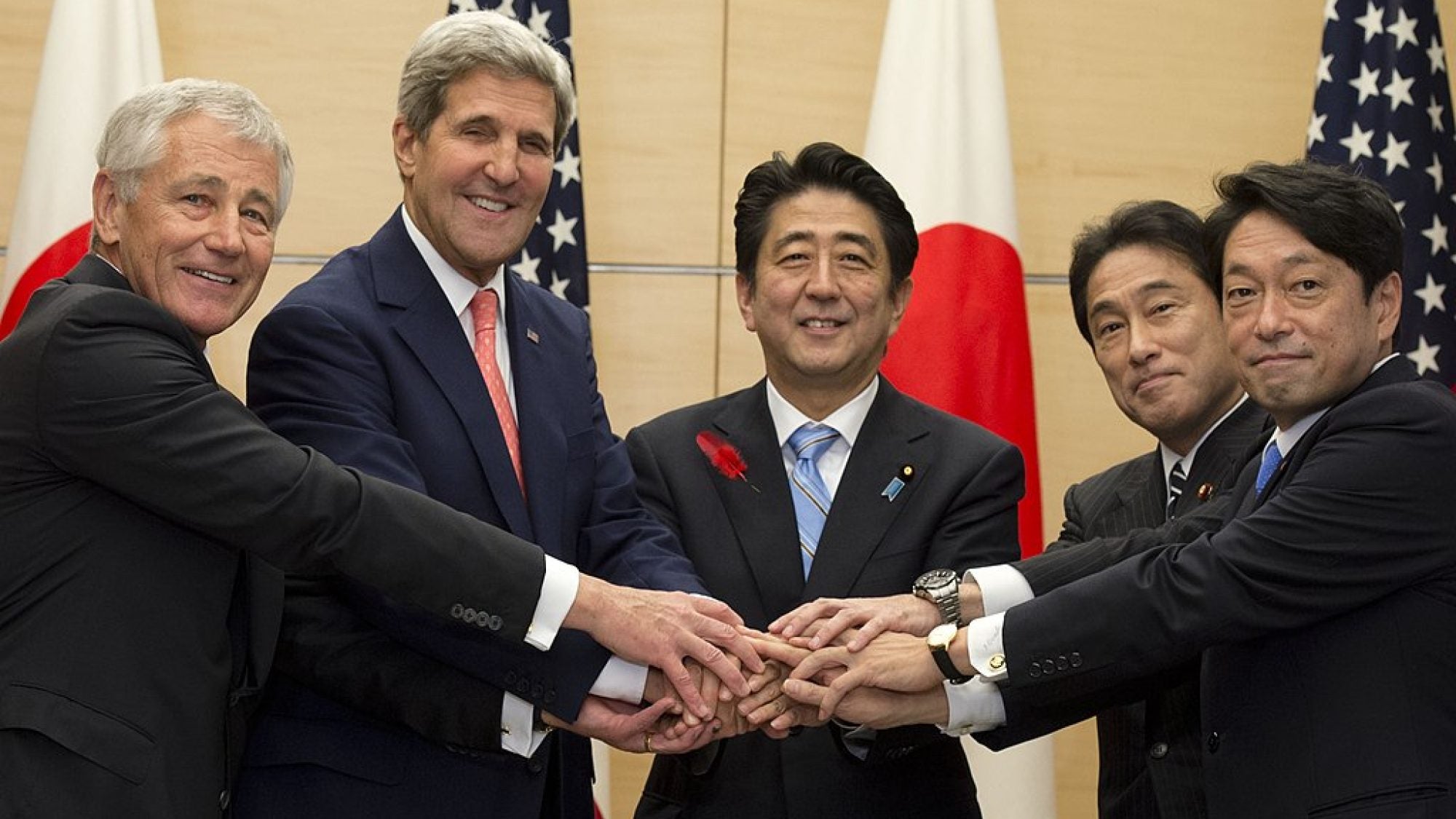 Prime Minister Abe with Japanese and American cabinet members